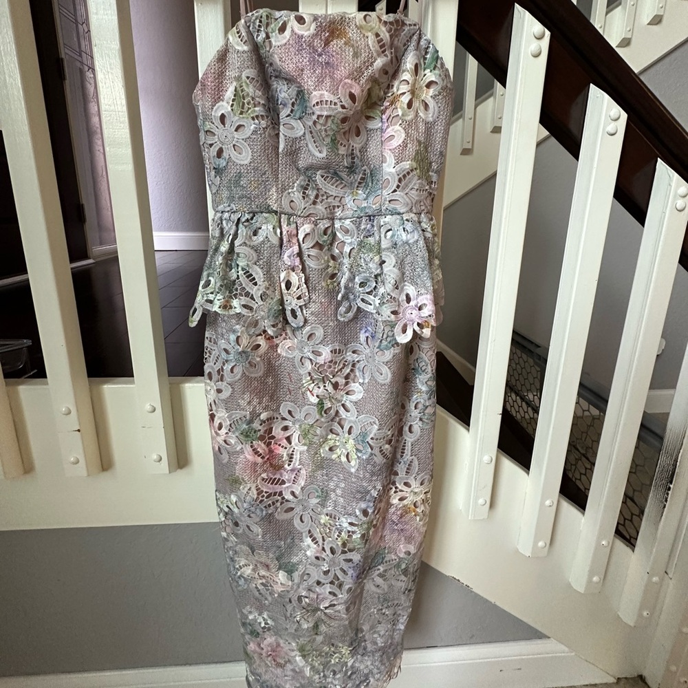 Elliatt Multicolor Jacquard Midi Dress